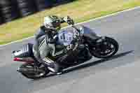 Middle Group Silver_Grey Bikes